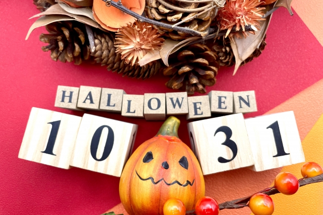 10月最終日となりました。塗替えに最適な季節ですね！